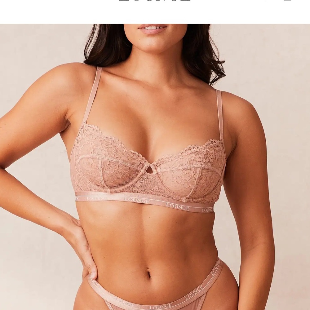 Lounge Blossom Balcony Bra Rose nude Color 32B NWT